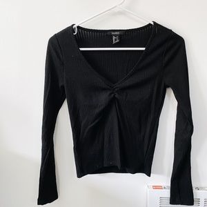 Black forever 21 v neck